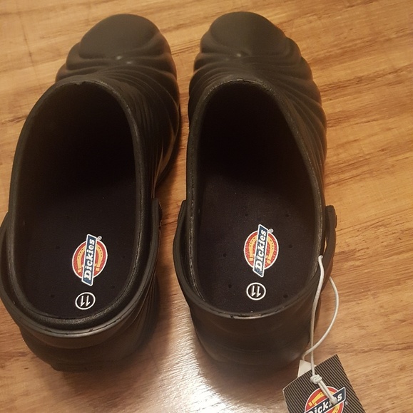 dickies zigzag nursing clog